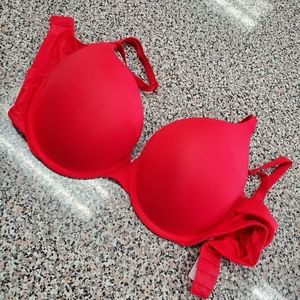 Victoria secret red 38c bra t-shirt push up